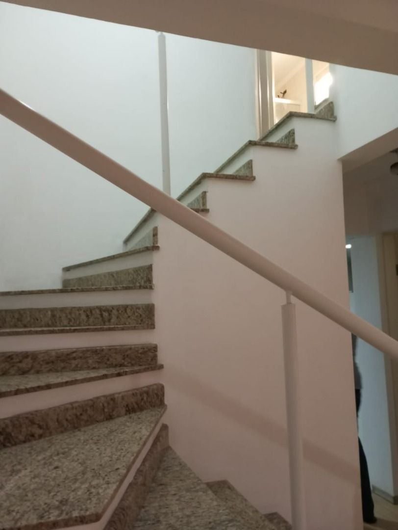 Sobrado com 3 dormitórios à venda, 160 m  por R  750.000,00 - ...