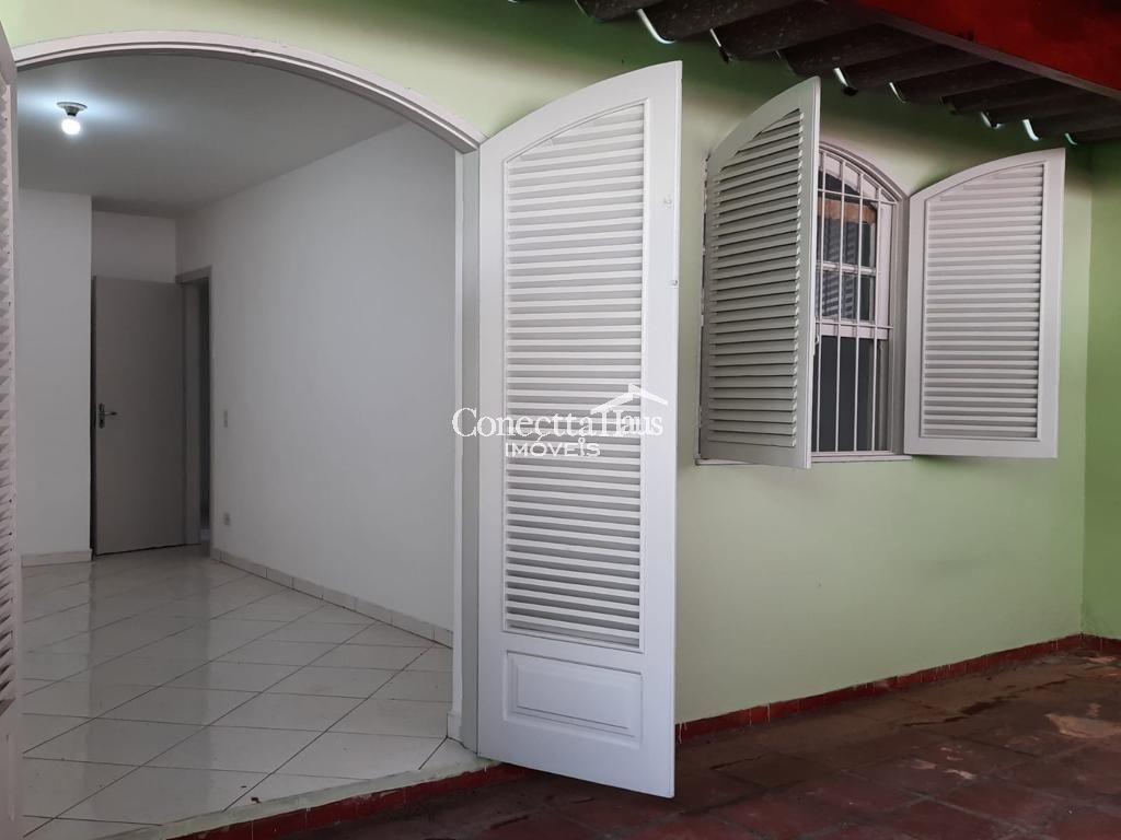 Casa com 4 dormitórios à venda, 190 m  por R  780.000,00 - Con...