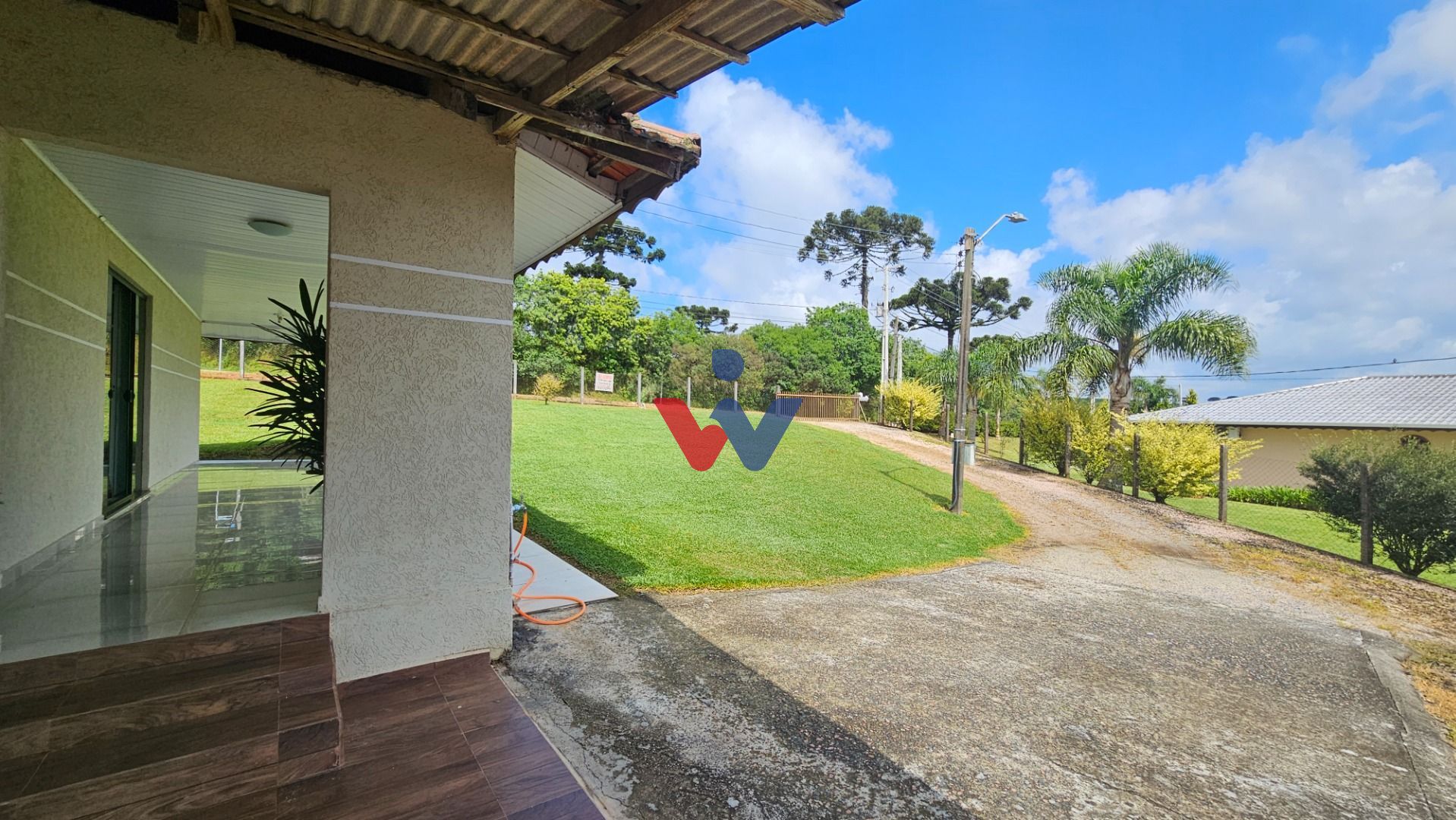 Chácara com 3 dormitórios à venda, 5000 m  por R  800.000 - Ac...