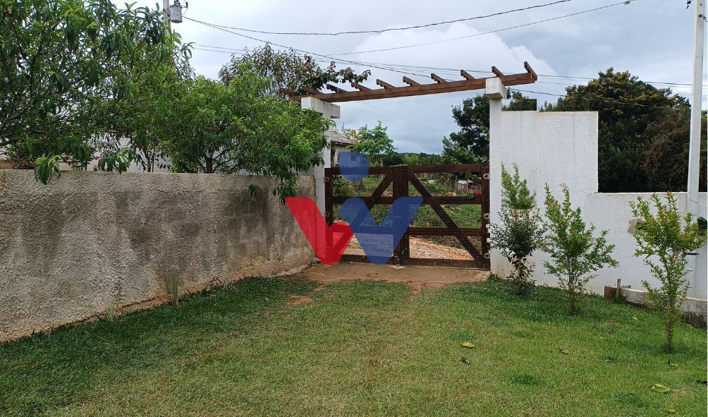 Chácara com 2 dormitórios à venda, 7000 m  por R  500.000,00 -...