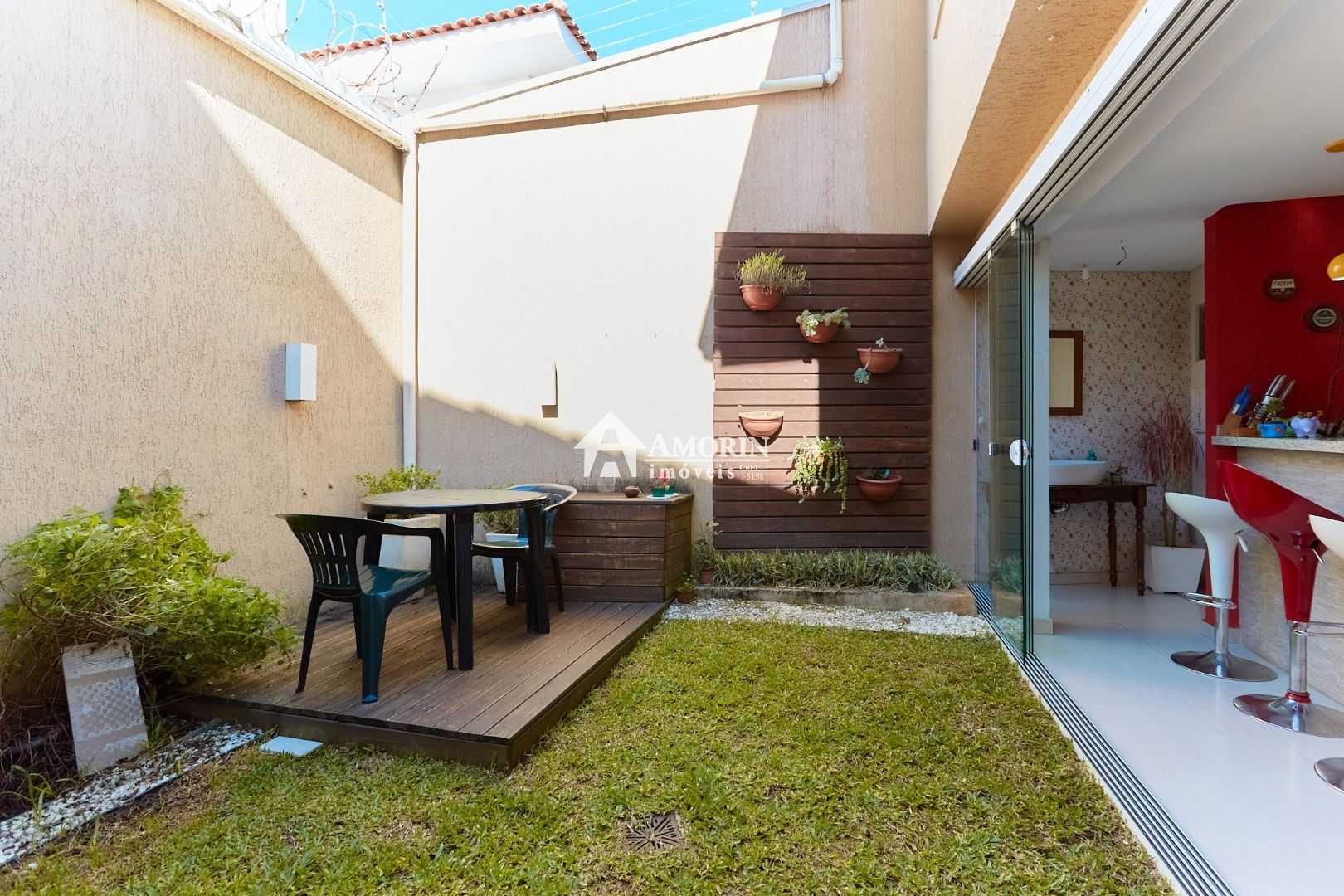 Sobrado com 4 dormitórios à venda, 180 m  por R  978.000,00 - ...