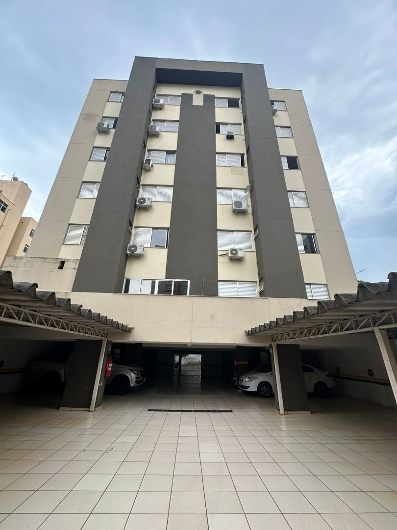 Apartamento com 3 dormitórios à venda, 100 m² por R$ 450.000,0...