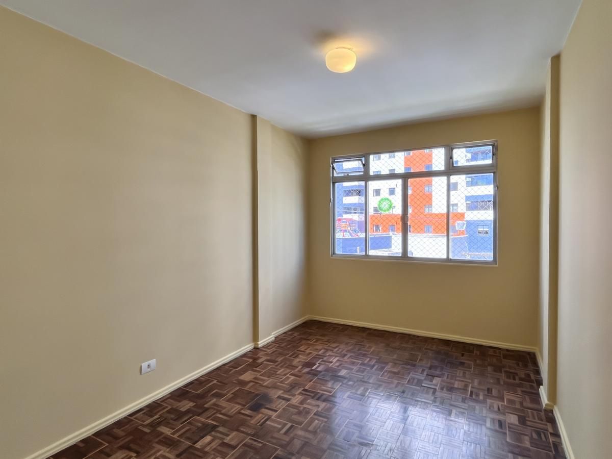 Apartamento com 3 dormitórios à venda, 170 m  por R  610.000,0...
