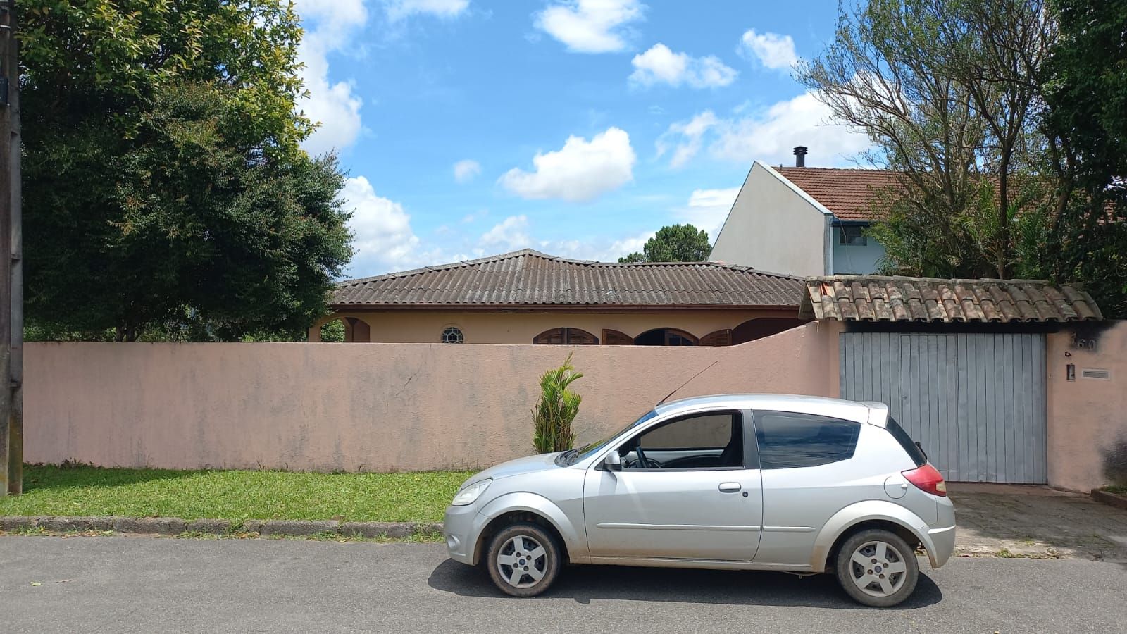 Casa com 5 dormitórios à venda, 350 m  por R  1.400.000,00 - M...