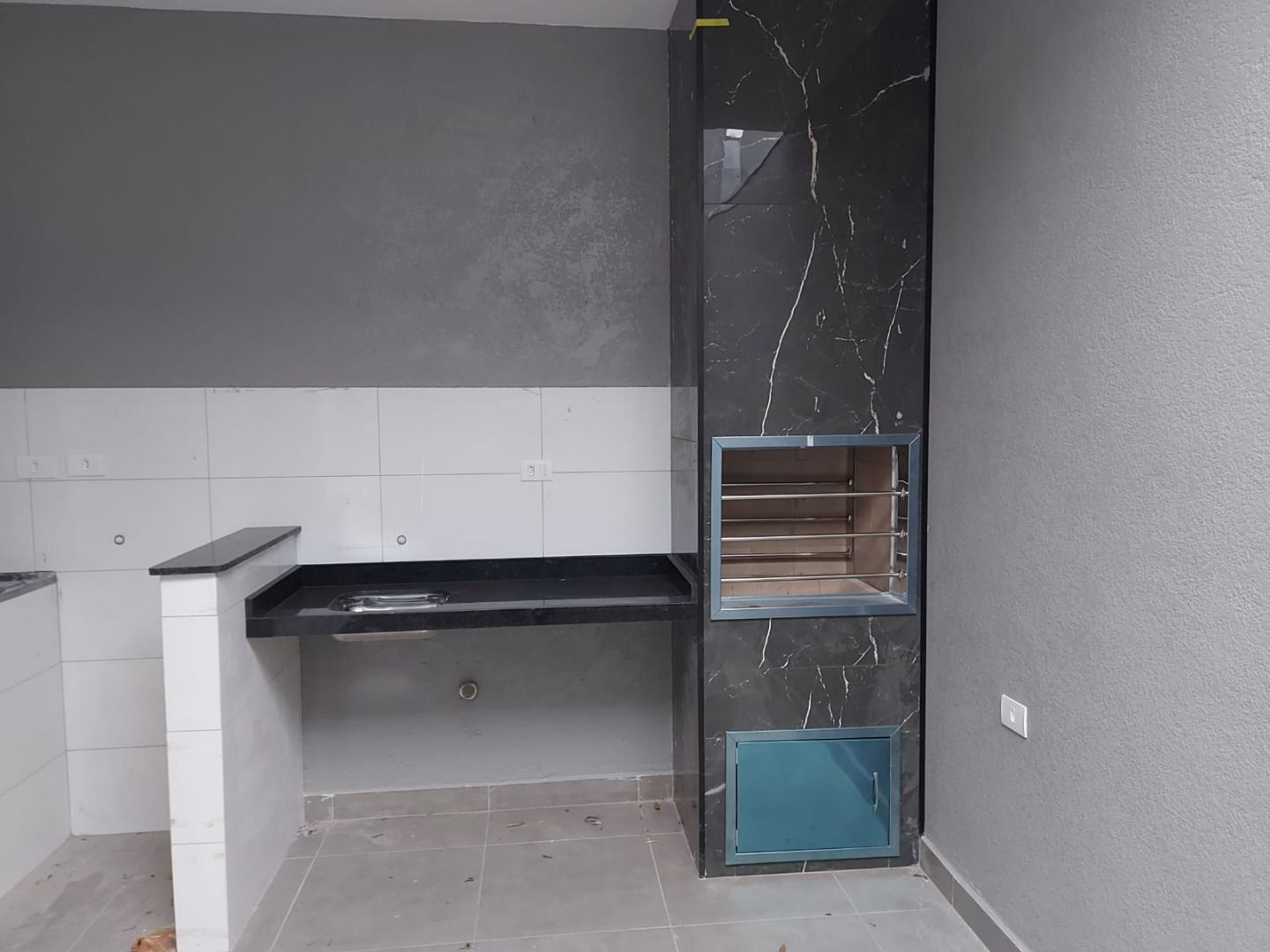 Casa com 3 dormitórios à venda, 73 m  por R  290.000,00 - Jard...