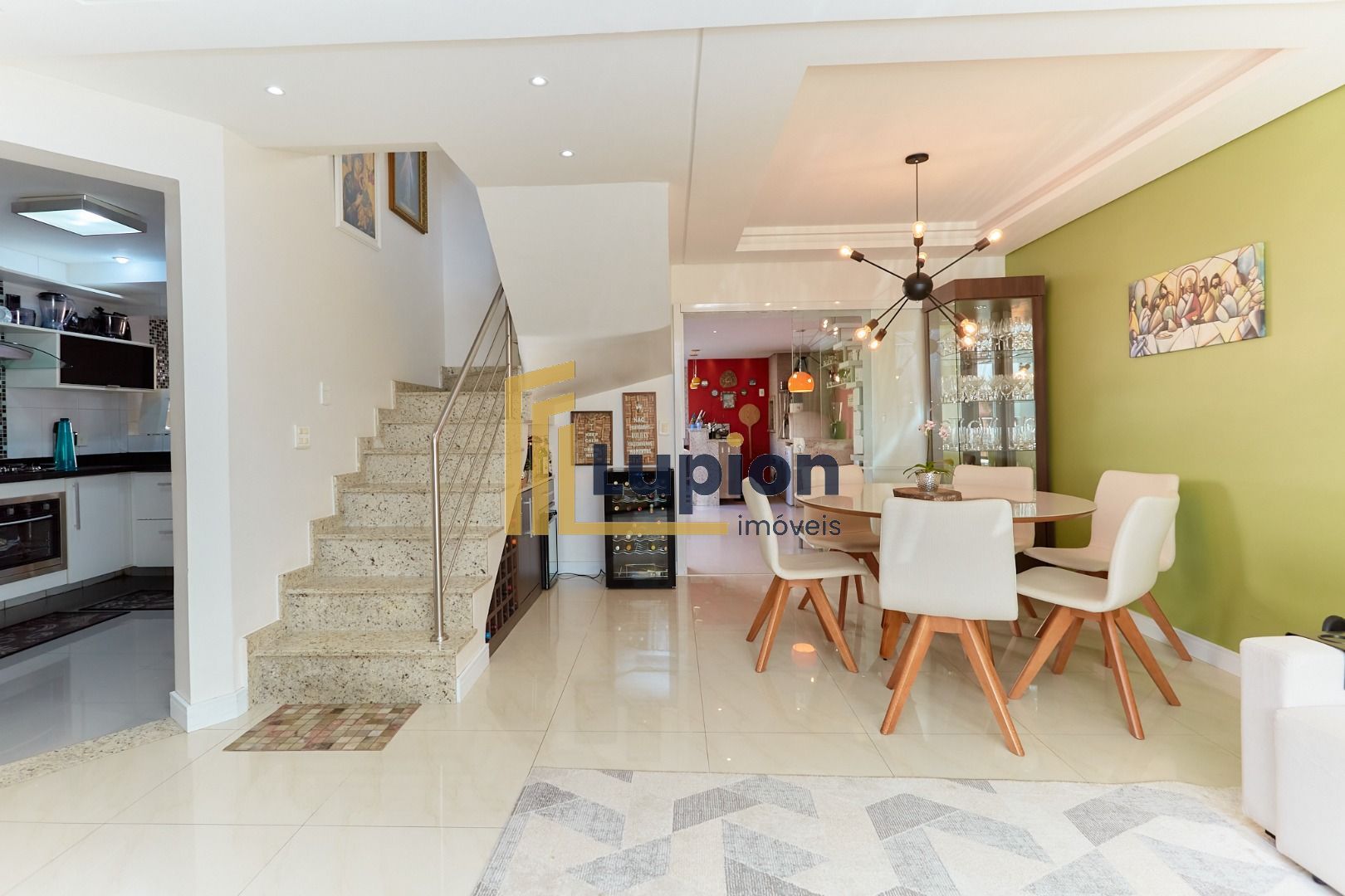 Sobrado com 4 dormitórios à venda, 180 m  por R  978.000,00 - ...