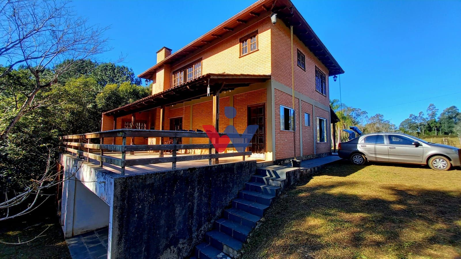 Chácara com 3 dormitórios à venda, 60000 m  por R  690.000,00 ...