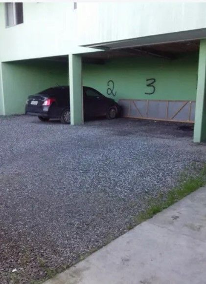 Apartamento com 2 dormitórios à venda, 60 m  por R  230.000,00...