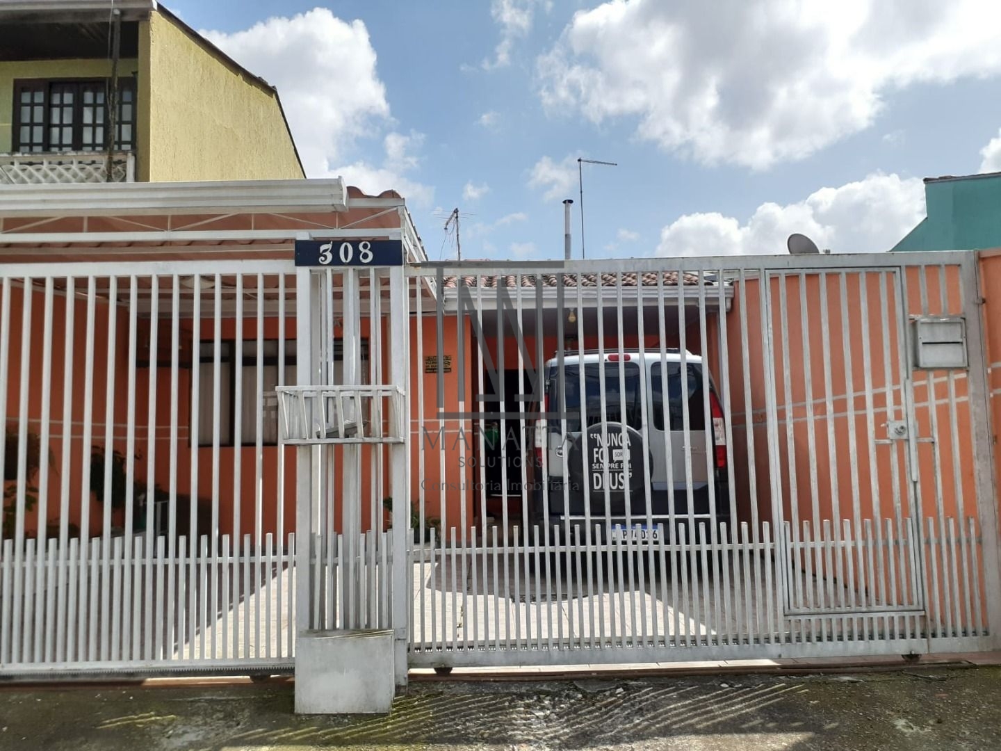 Casa com 2 dormitórios à venda,130.00 m , uberaba, CURITIBA - PR
