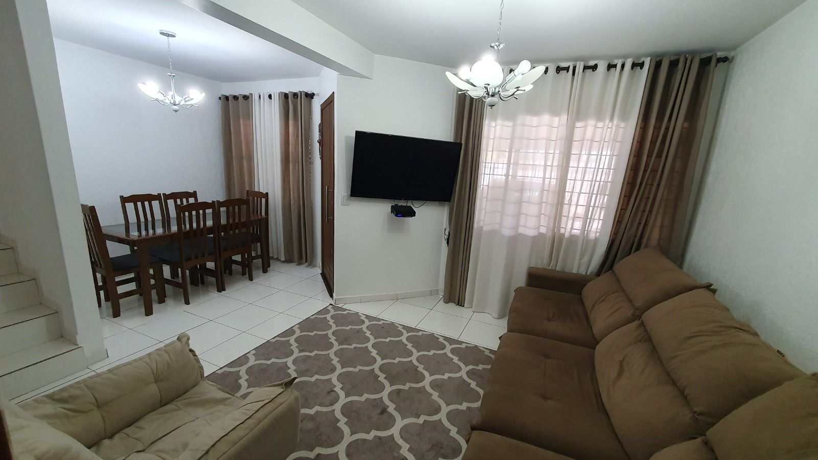 Sobrado com 5 dormitórios à venda, 142 m  por R  681.500,00 - ...