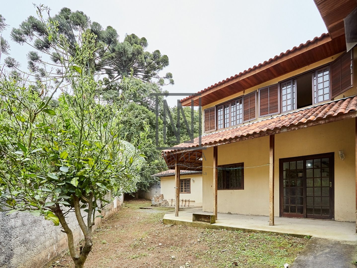 Casa com 4 dormitórios à venda, 275 m  por R  1.190.000,00 - A...