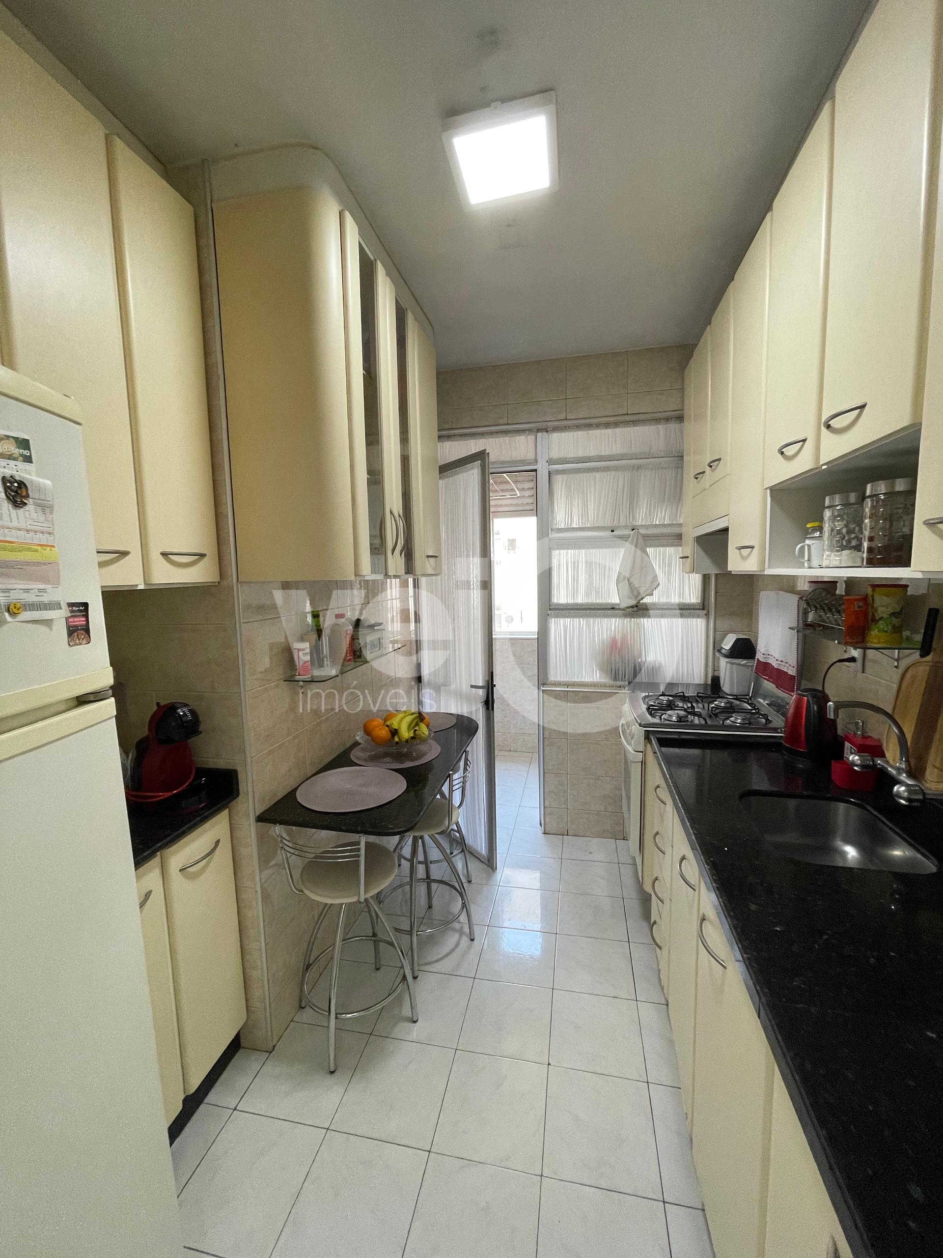 Apartamento à venda com 2 quartos, 86m² - Foto 32