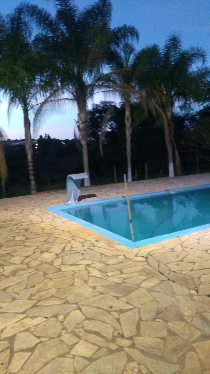 Chácara c/ piscina à venda, Jardim Shangrila, ITAPETININGA - SP