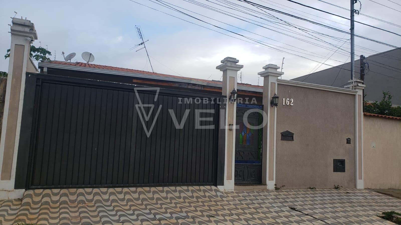 Casa à venda 3 dormitórios e Edícula com suite, Jardim Maraba, ITAPETININGA - SP