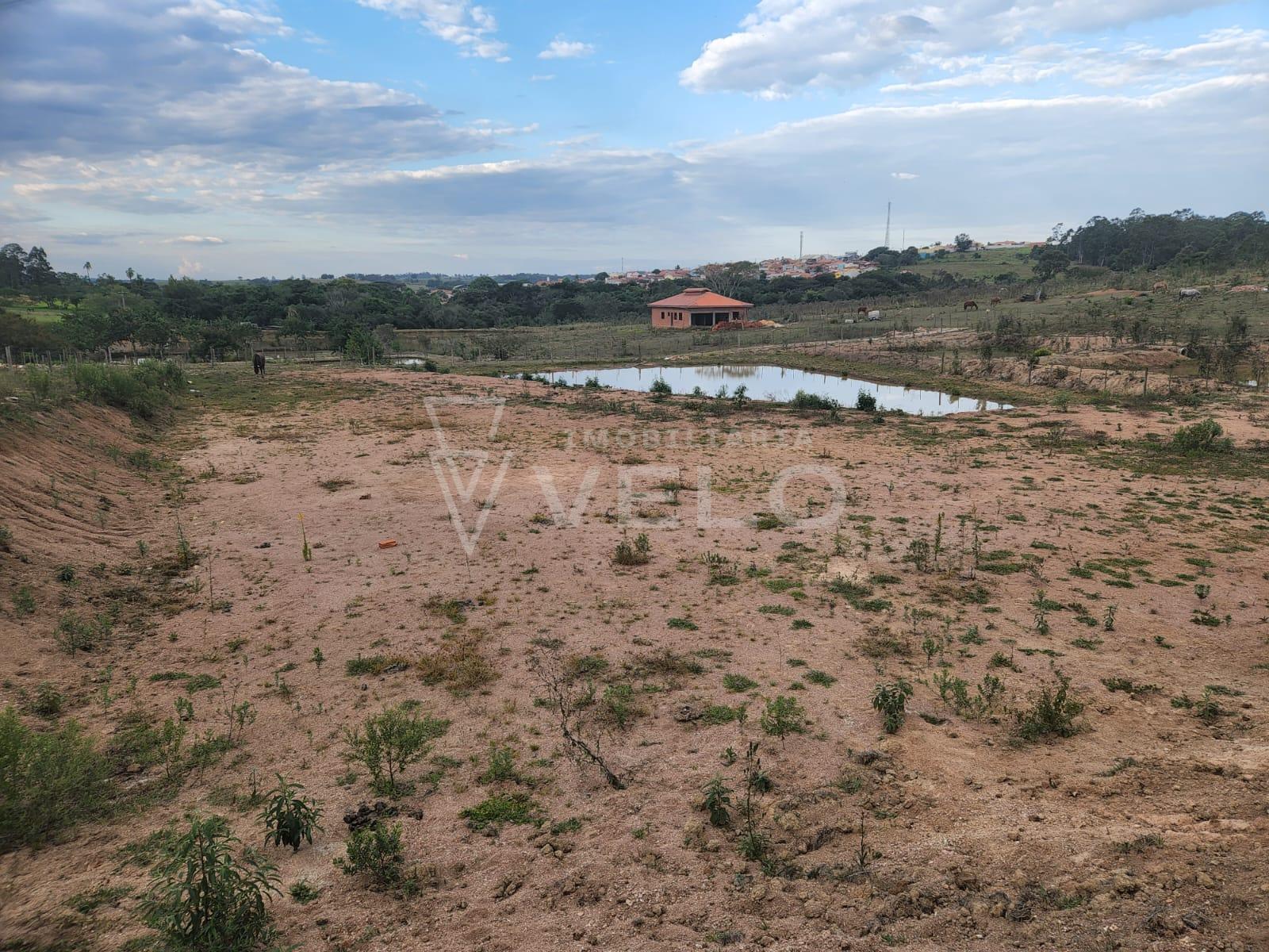 Fazenda à venda com 2 quartos, 8000m² - Foto 3