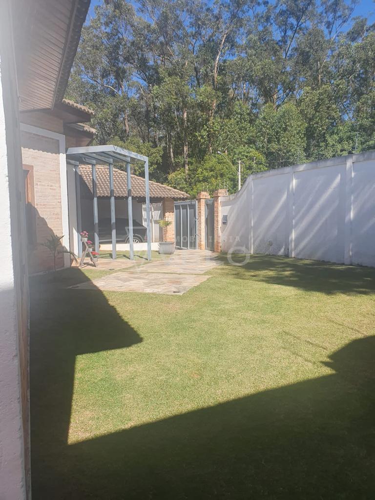 Casa à venda com 4 quartos, 370m² - Foto 16