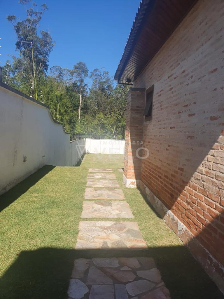 Casa à venda com 4 quartos, 370m² - Foto 17