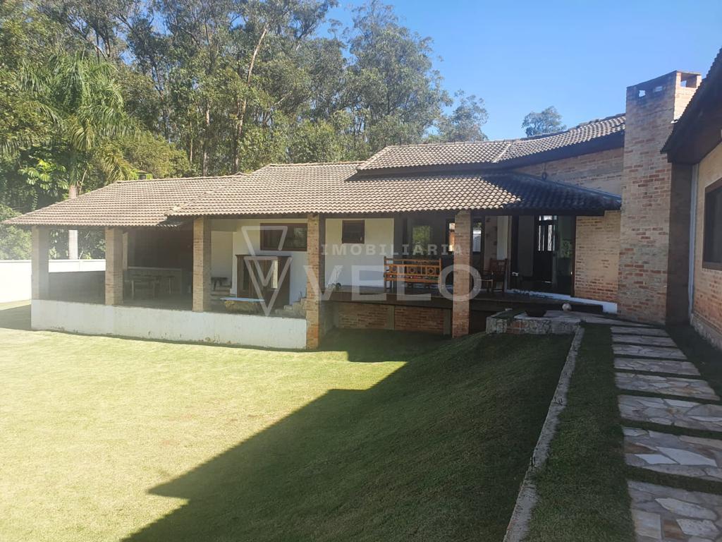 Casa à venda com 4 quartos, 370m² - Foto 18