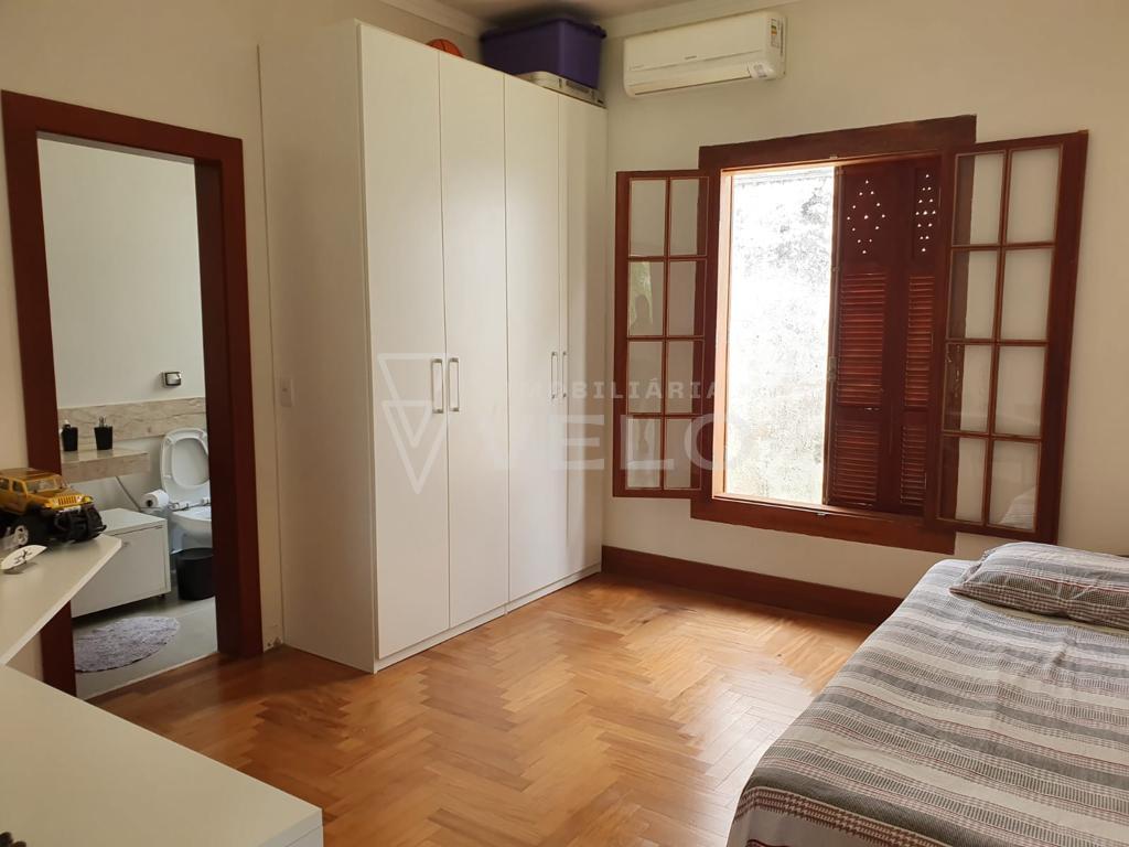 Casa à venda com 4 quartos, 370m² - Foto 31