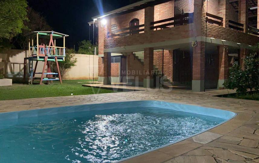 Chácara à venda com 4 dormitórios e piscina, ITAPETININGA - SP