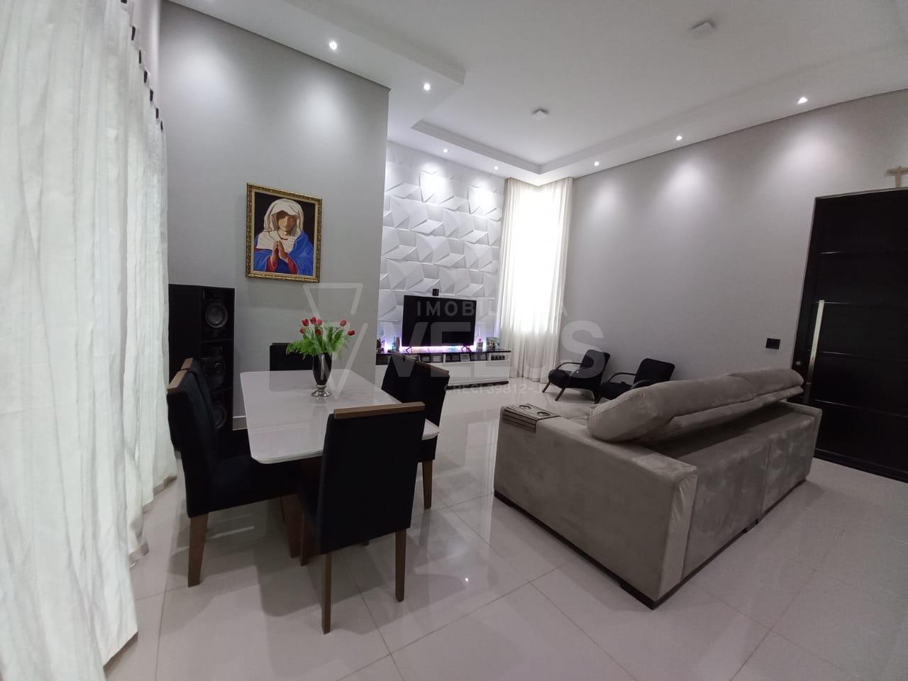 Casa de Condomínio à venda com 3 quartos, 200m² - Foto 5