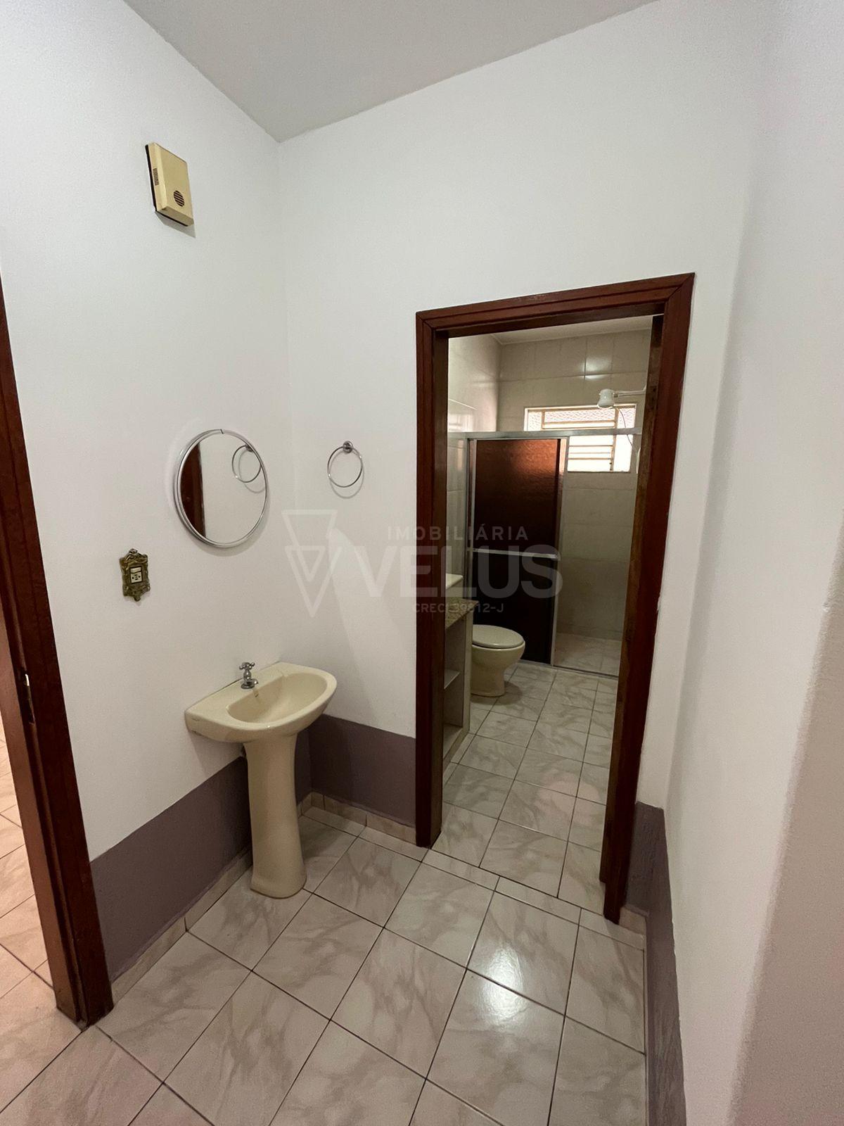 Casa à venda com 2 quartos, 130m² - Foto 4