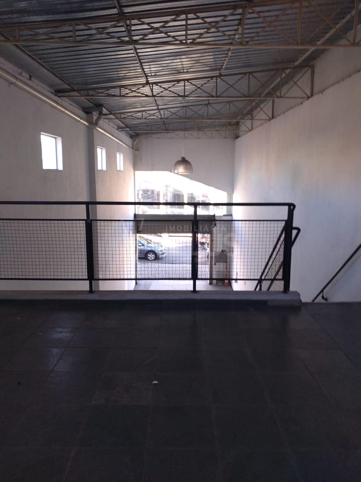 Prédio Inteiro, 131 m² - Foto 1