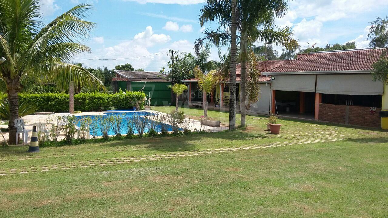 Fazenda à venda com 2 quartos, 2000m² - Foto 2