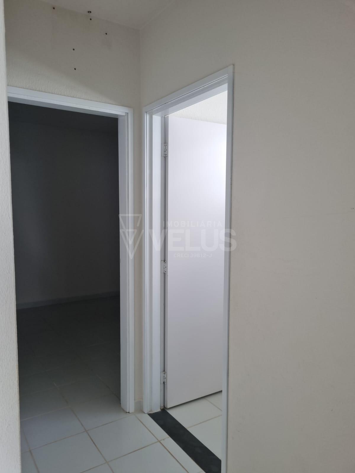 Casa à venda com 2 quartos, 150m² - Foto 11