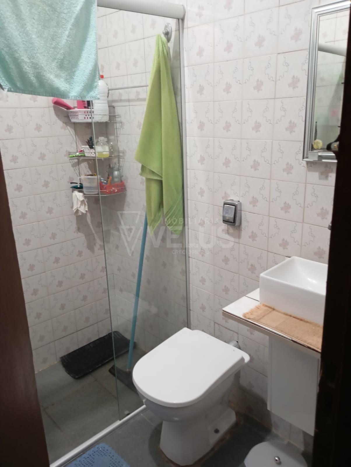 Casa à venda com 3 quartos, 100m² - Foto 11