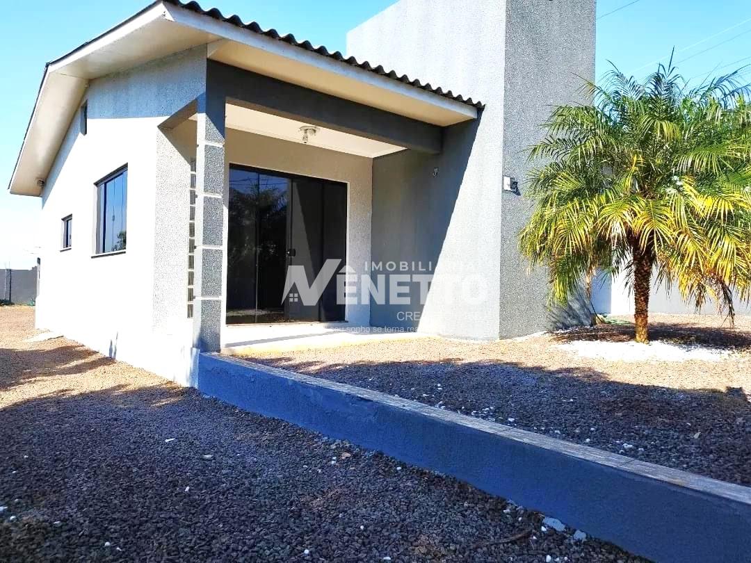 Casa com 3 quartos com terreno de 420m  à venda próximo do Centro