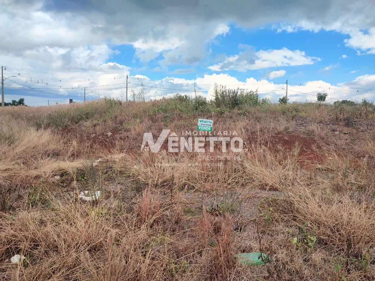 Terreno à venda no loteamento Parque das Torres com 12 metros de frente