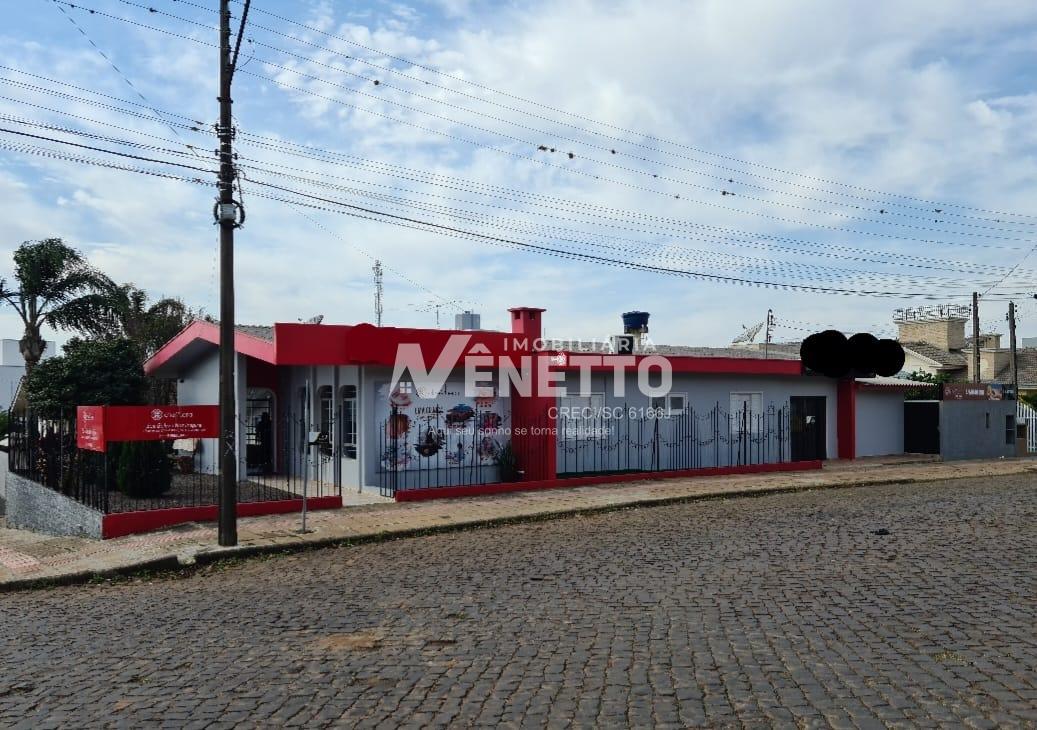 Casa comercial no centro para venda, ótima para colocar seu negócio