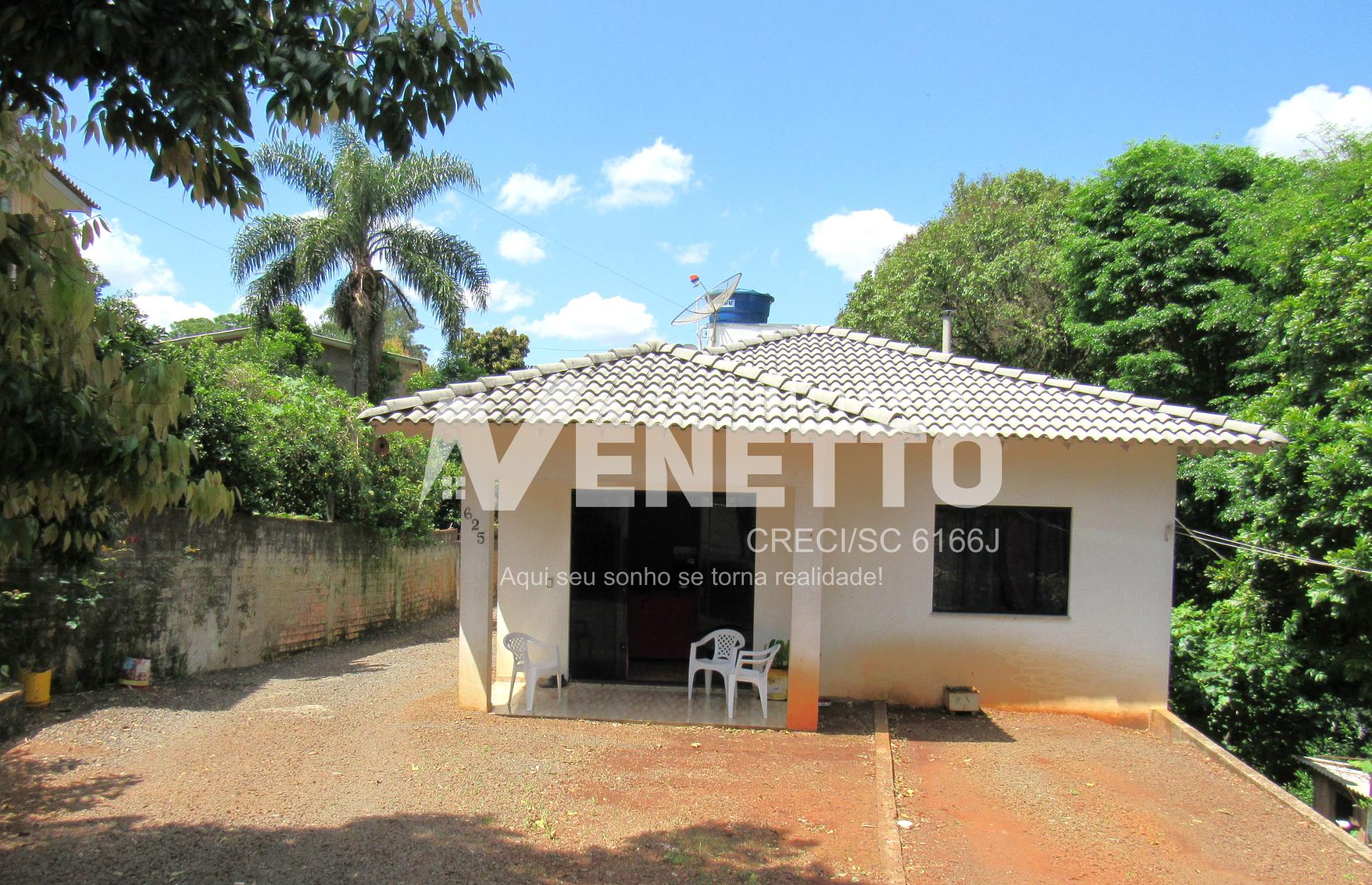 2 casas e 1 quitinete para venda no bairro aparecida em Xanxerê