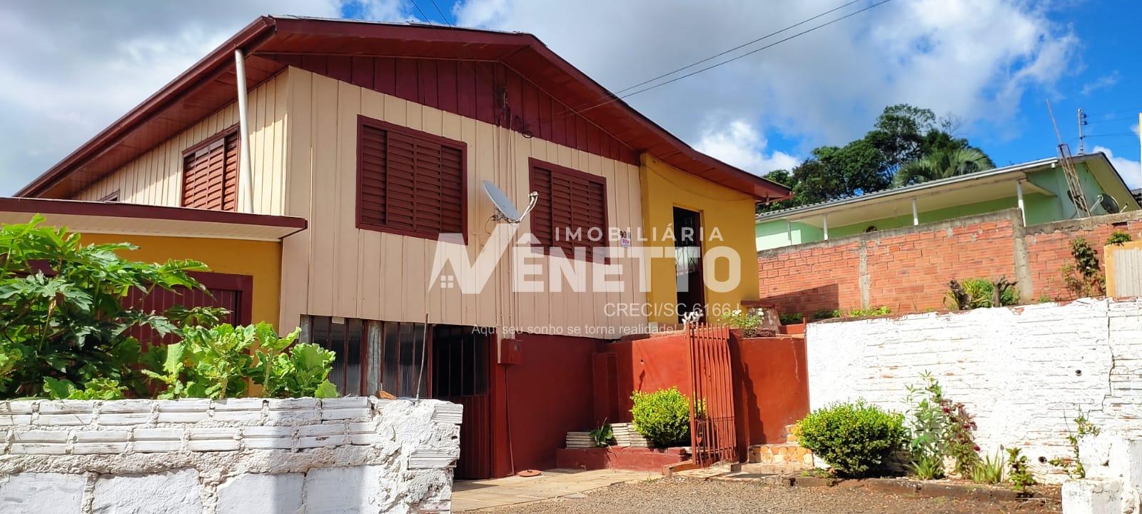 Casa para venda no centro de Xanxerê