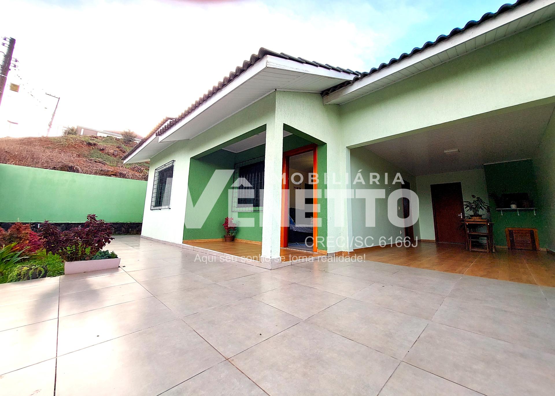 Casa à venda com linda vista da cidade no Vila Sesámo, Xanxerê - SC