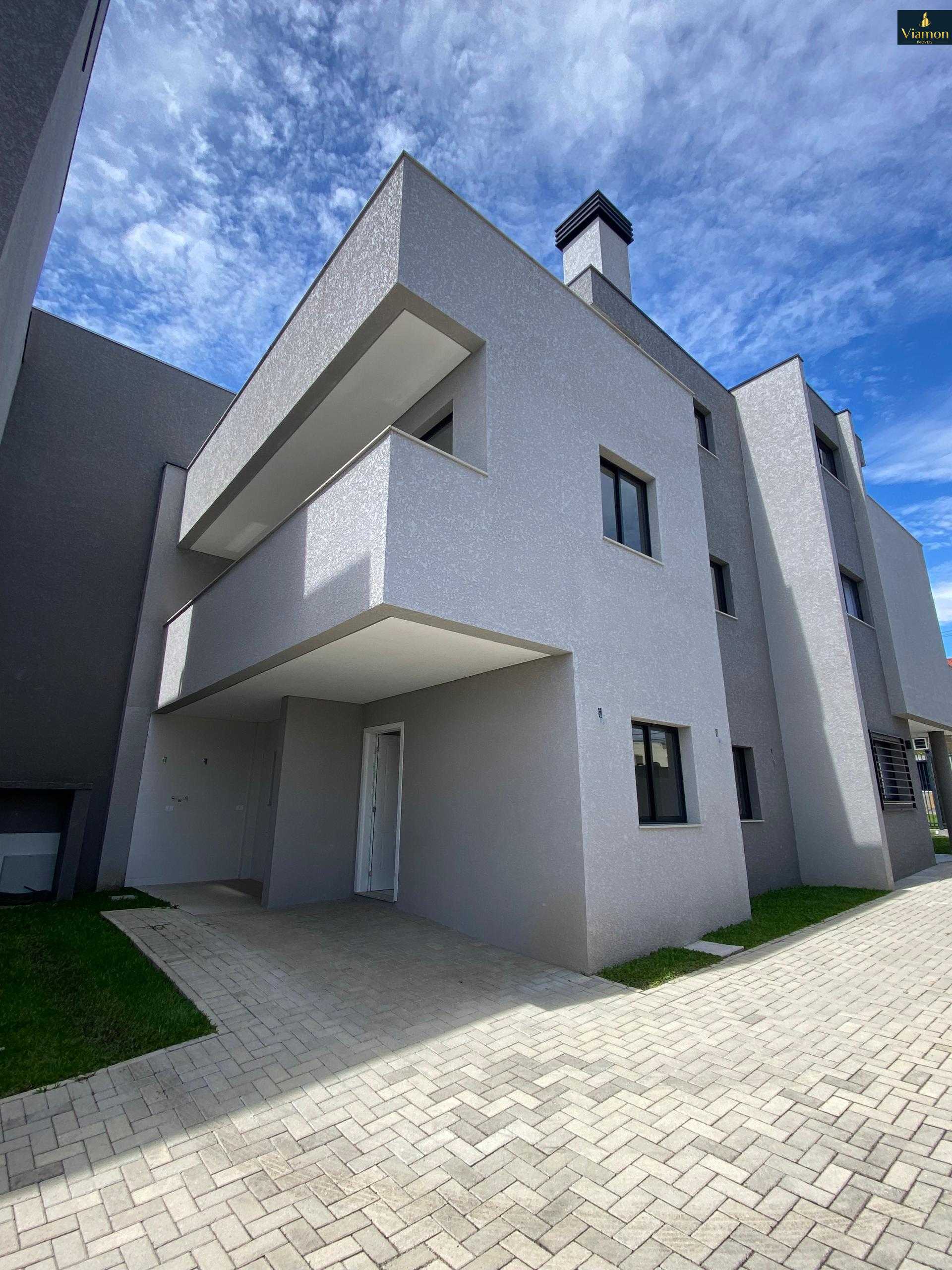 Sobrado a venda no São Braz Curitiba-PR