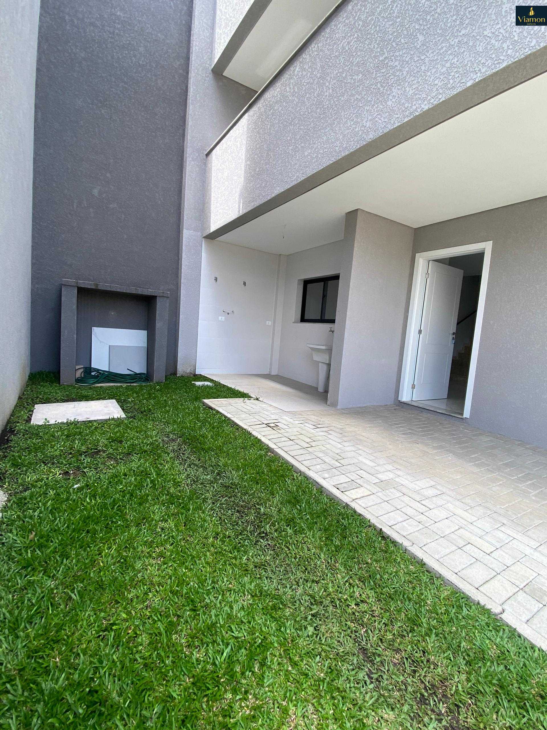 Sobrado a venda no São Braz Curitiba-PR