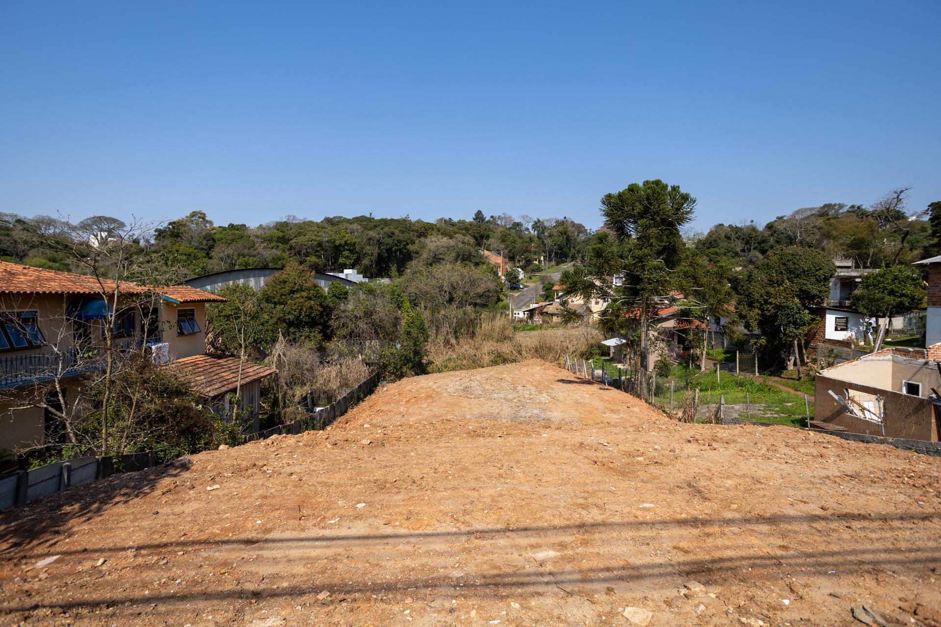 Terreno próximo à Unilivre à venda no Pilarzinho, CURITIBA - PR