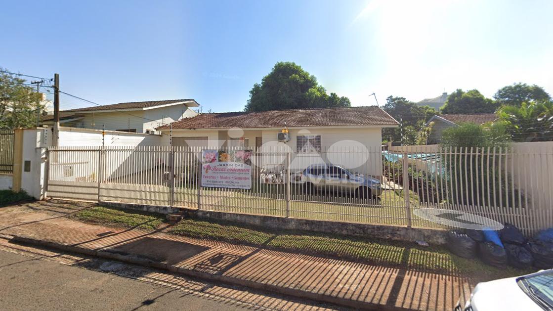 Casa ? venda, Localizada na  Vila A proximo ao Mercado L?der, ...
