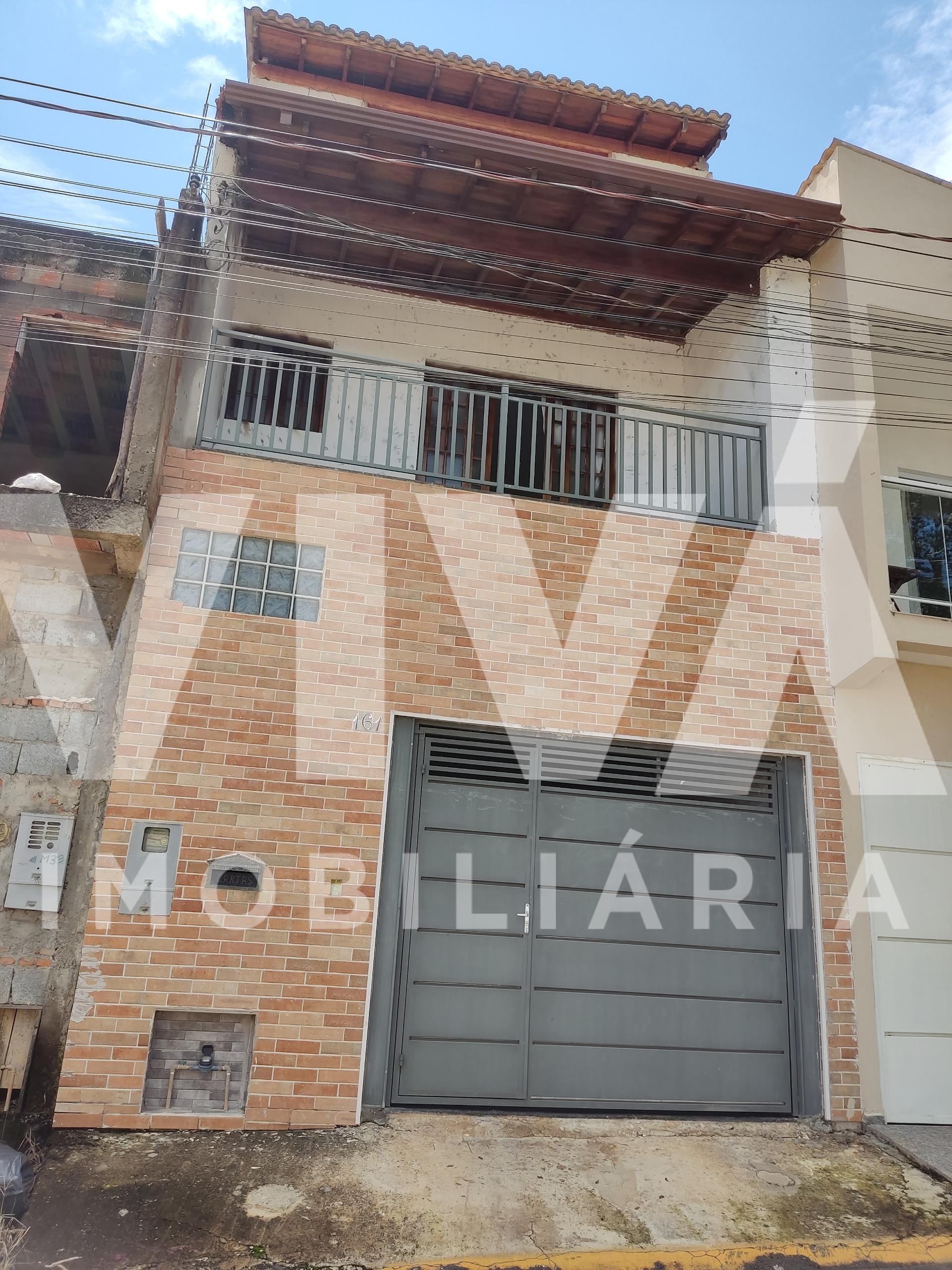 CASA EM EXTREMA MG, SOBRADO COM 2 DORMIT?RIOS ? 3 MINUTOS DO C...