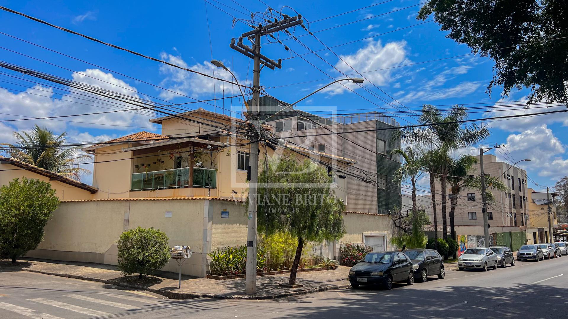 Excelente oportunidade de casa à venda no bairro Jardim da Cid...