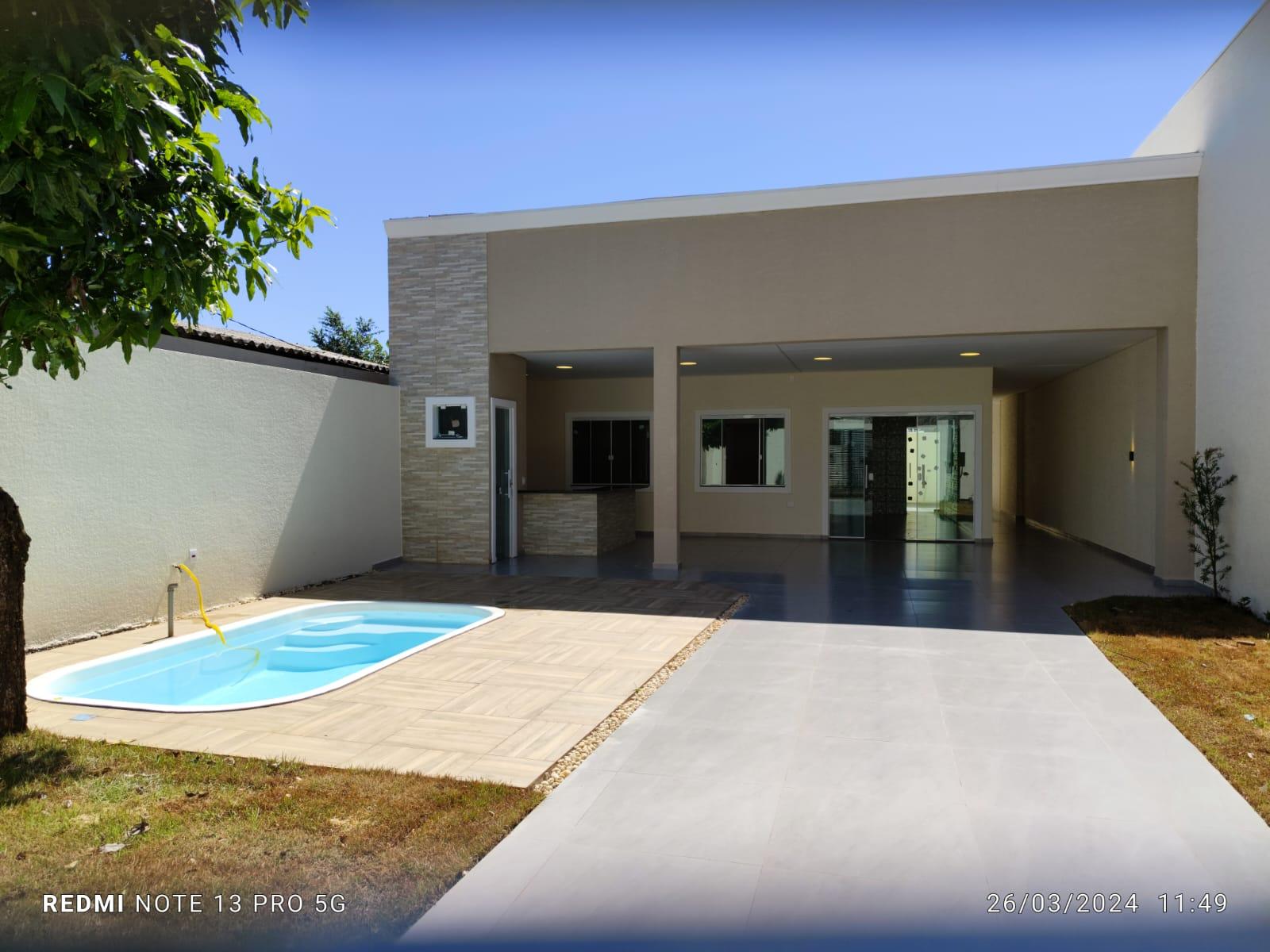 Casa disponvel para venda com Piscina no Jardim Ip em Foz do Iguau