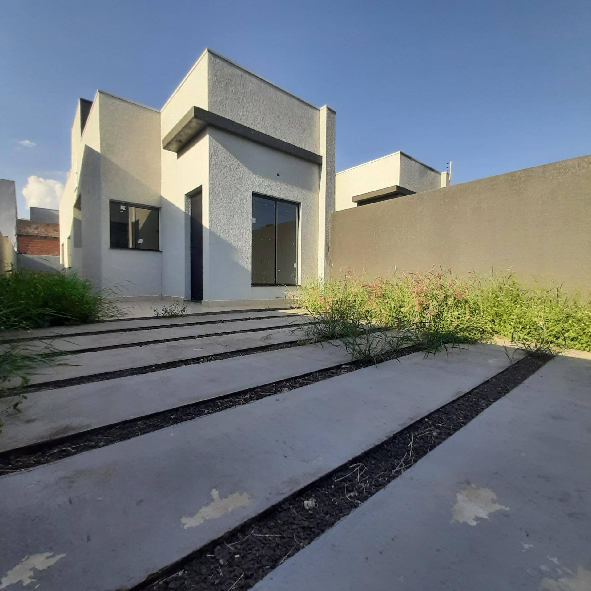 Casa novinha no Jardim Buenos Aires em Foz do Iguau - Pr