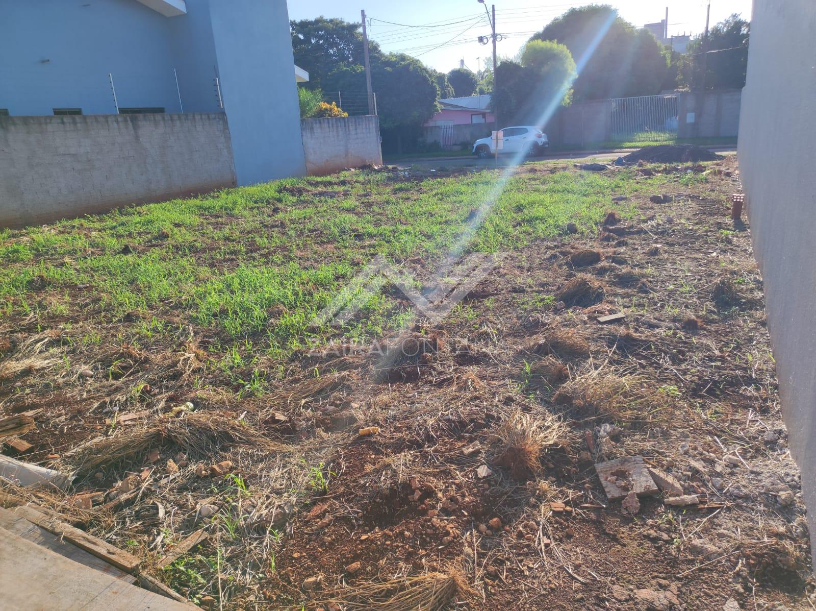 Terreno à venda no Parque dos Estados em Santa Terezinha de It...