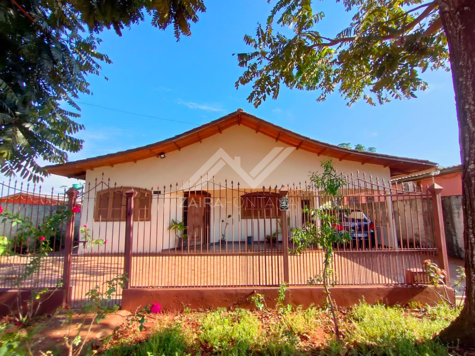 Casa com piscina a venda no Portal da Foz em Foz do Iguaçu - PR