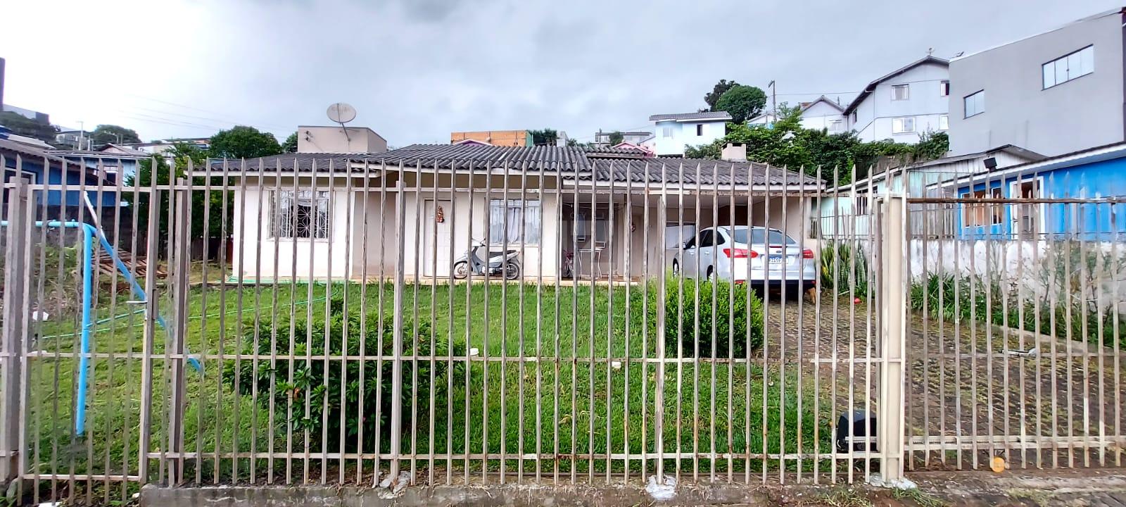 CASA PARA LOCAÇÃO, BAIRRO ALTO BONITO, COM 03 QUARTOS, COM PIS...