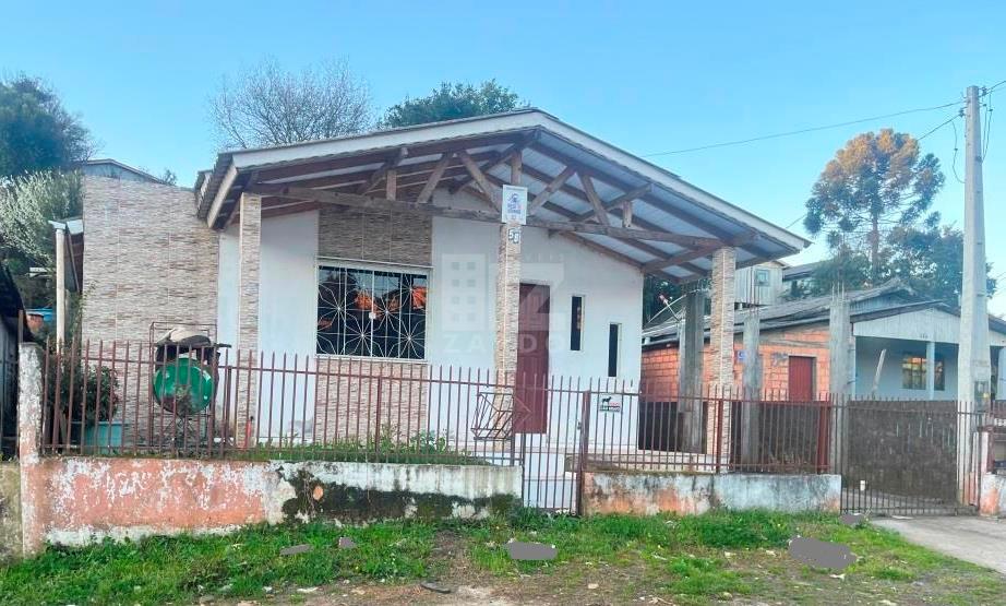 Casa em alvenaria com 70m , com 2 dormitórios, no Bairro Martello