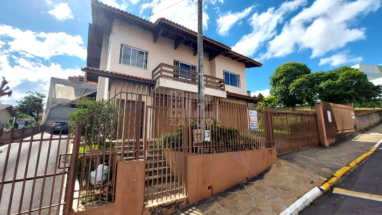 CASA A VENDA AO LADO DA UNIVERSIDADE, BAIRRO CENTRO, CACADOR - SC