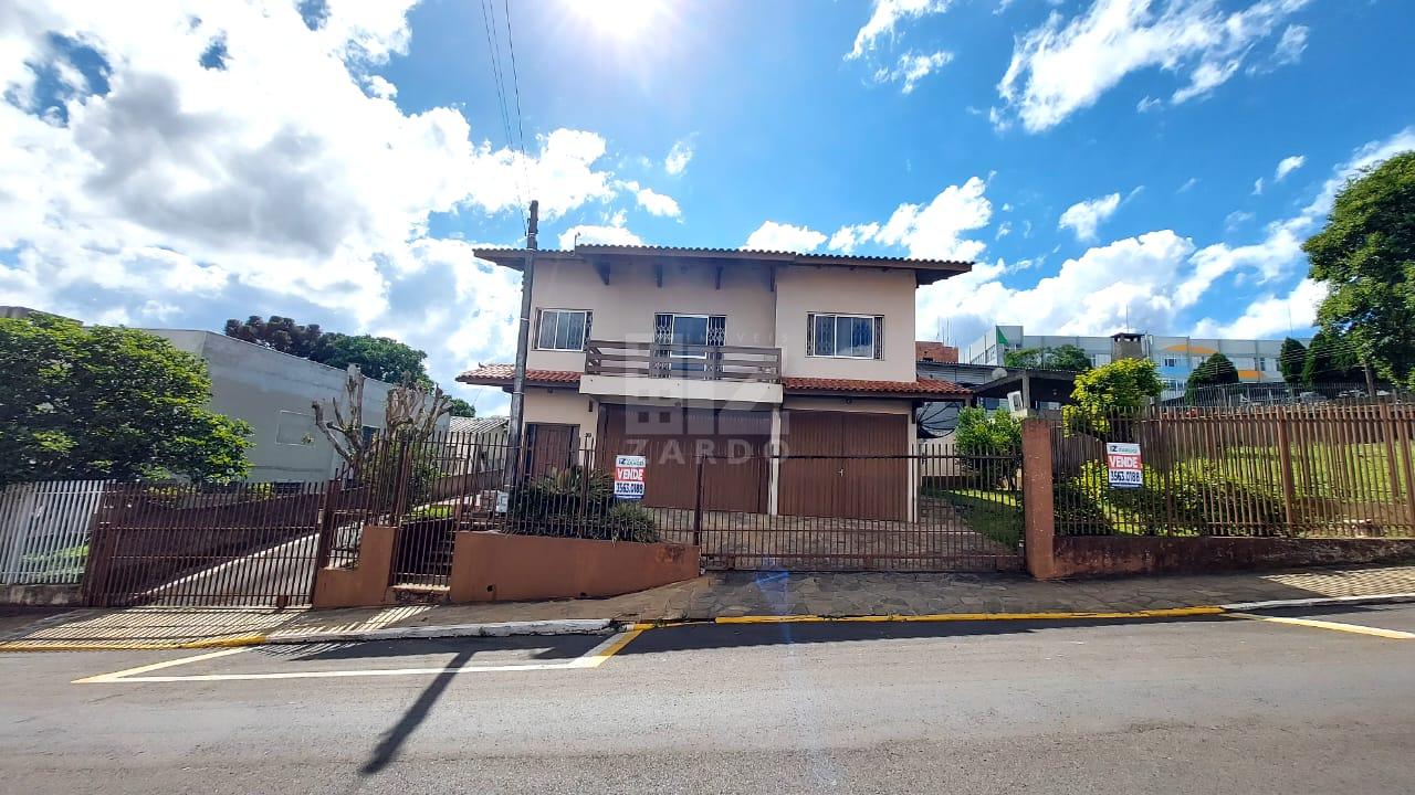 CASA A VENDA AO LADO DA UNIVERSIDADE, BAIRRO CENTRO, CACADOR - SC